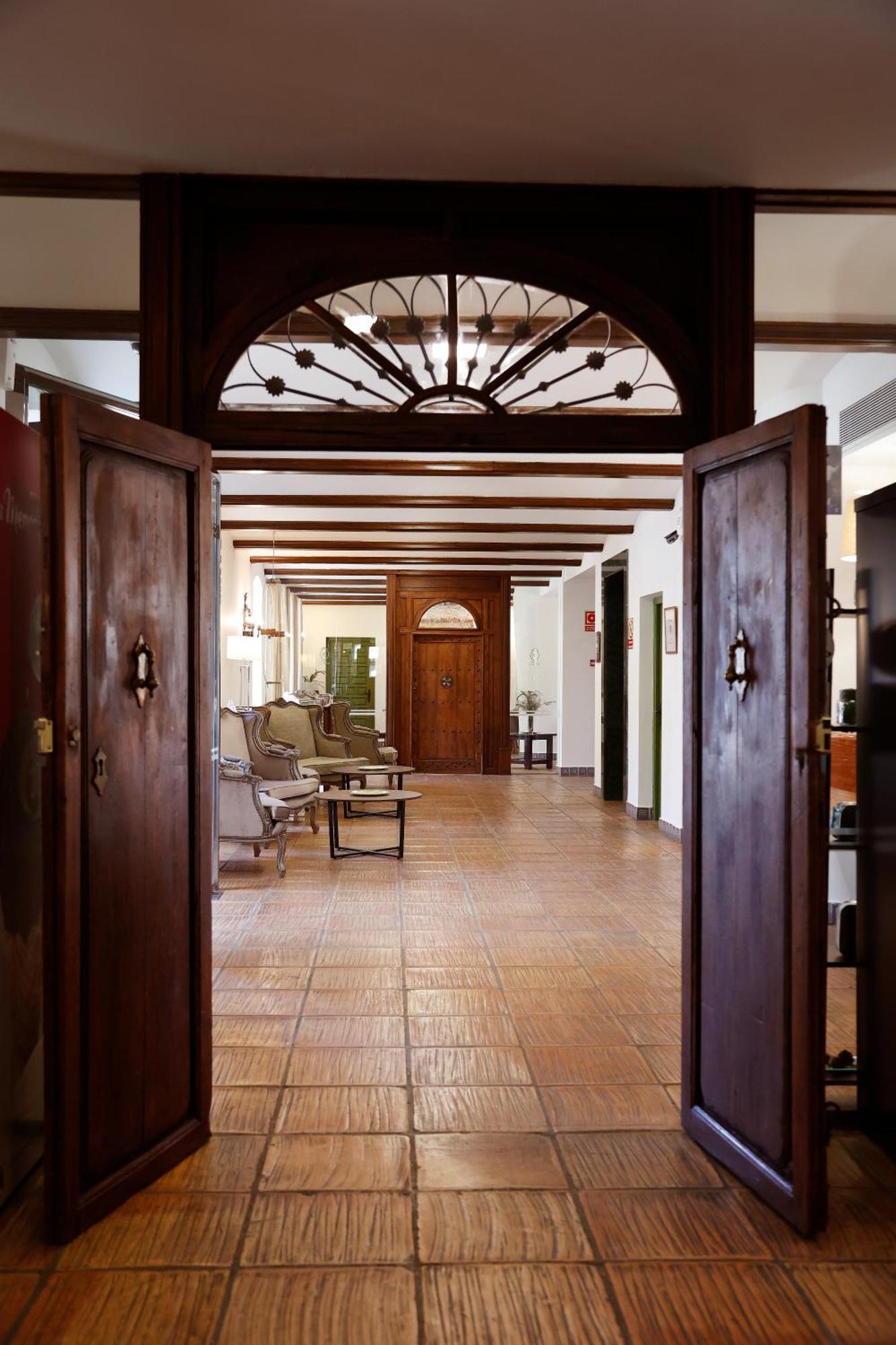 El Carmen Hotel