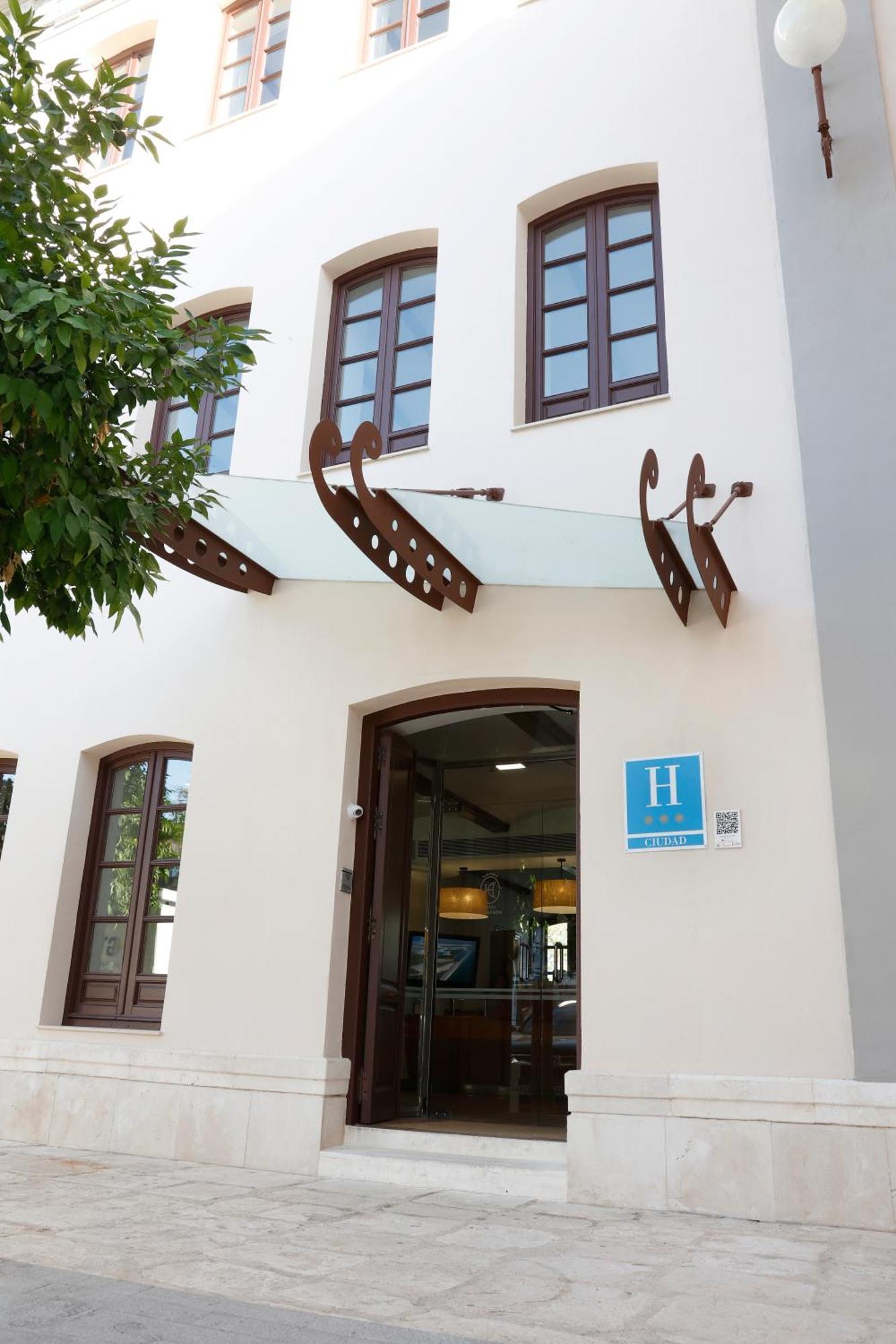Hotel El Carmen 3*