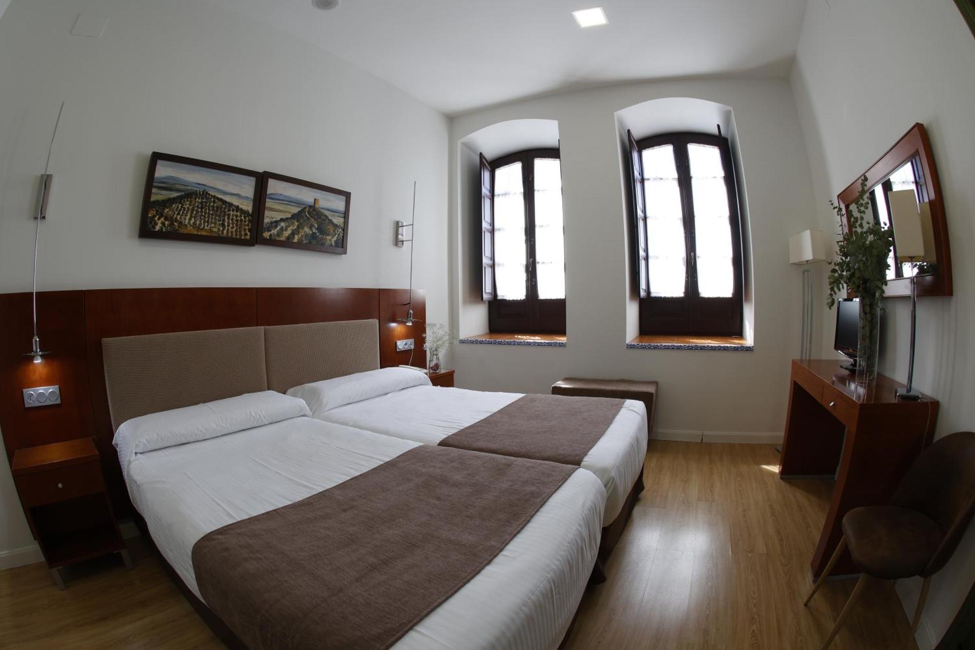 Hotel El Carmen 3*