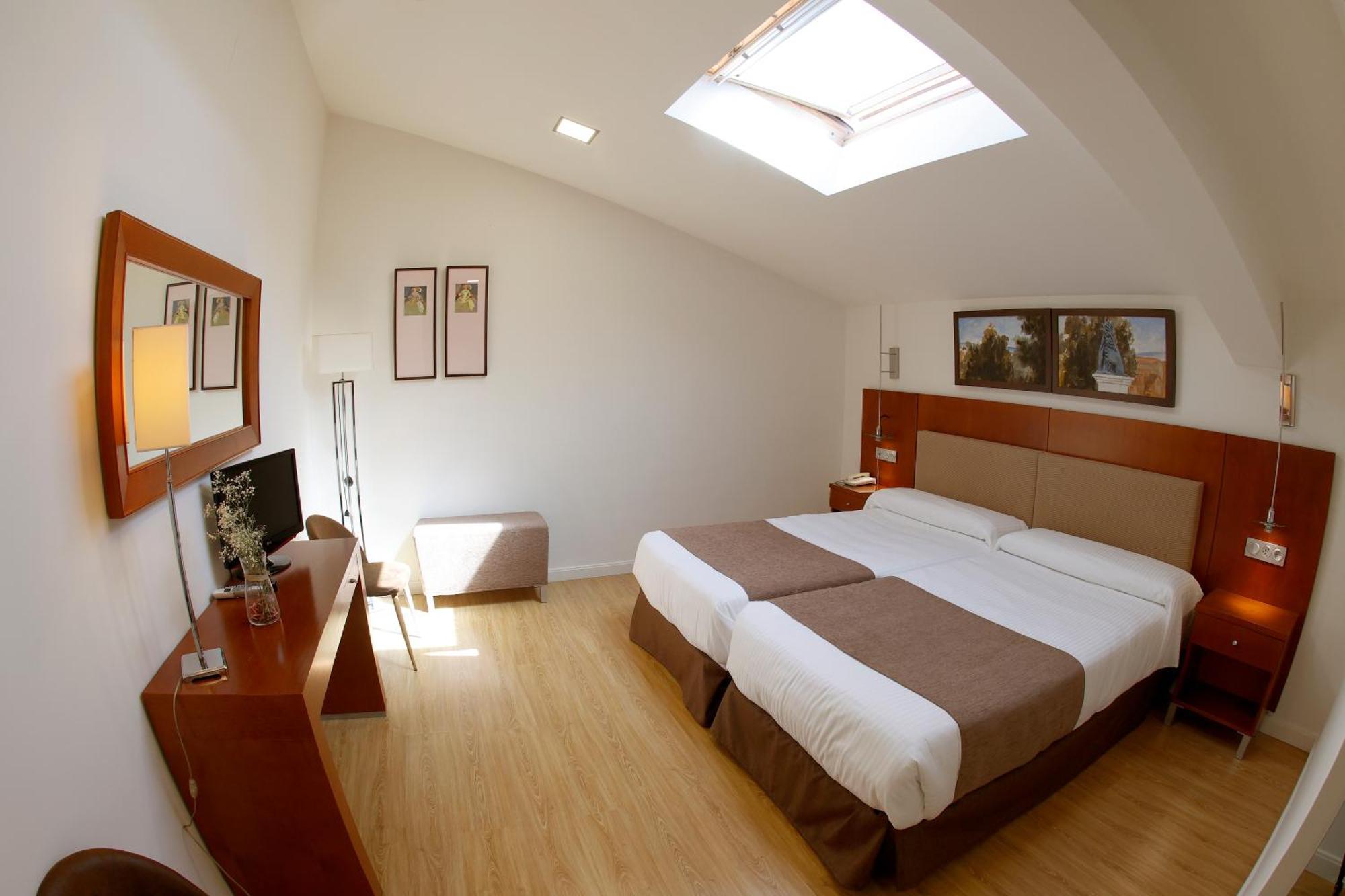 Hotel El Carmen Puente Genil
